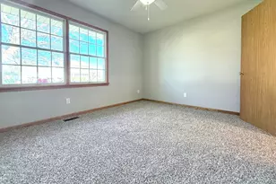 405 Wesley Ave, Savoy, IL 61874 - Photo 219