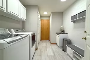 405 Wesley Ave, Savoy, IL 61874 - Photo 119