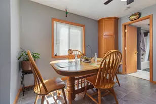 9714 McVicker Ave, Oak Lawn, IL 60453 - Photo 9