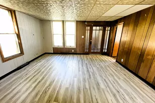 123 W Waupansie St, Dwight, IL 60420 - Photo 3