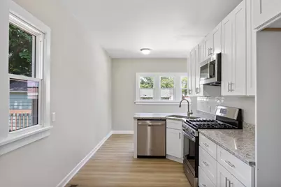 722 E Madison Avenue, Chrisman, IL 61924 - Photo 9