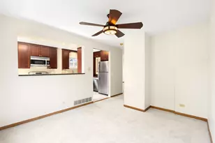 4044 N Paulina St, Chicago, IL 60613 - Photo 5