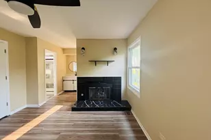 325 Shadow Bend Dr, Wheeling, IL 60090 - Photo 13