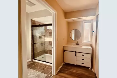 325 Shadowbend Drive, Wheeling, IL 60090 - Photo 15