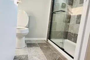 325 Shadow Bend Dr, Wheeling, IL 60090 - Photo 17