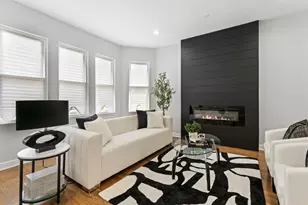 8746 S Wood St, Chicago, IL 60620 - Photo 3
