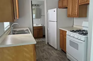 1209 39th Ave, Rockford, IL 61109 - Photo 11