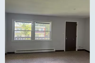 1209 39th Avenue, Rockford, IL 61109 - Photo 5