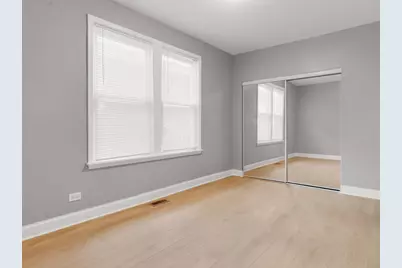 9230 S Elizabeth Street, Chicago, IL 60620 - Photo 13