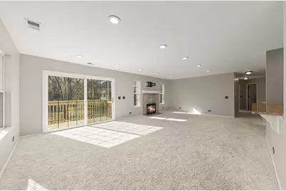 2623 Cobblestone Drive, Crystal Lake, IL 60012 - Photo 5