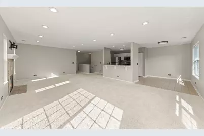2623 Cobblestone Drive, Crystal Lake, IL 60012 - Photo 9