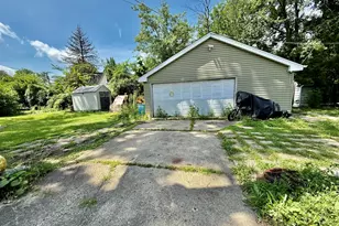 2118 Fairfield Ave, Melrose Park, IL 60164 - Photo 11