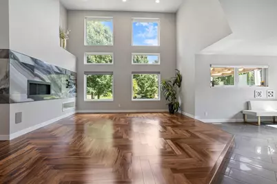 4700 Chestnut Grove Drive, Champaign, IL 61822 - Photo 9