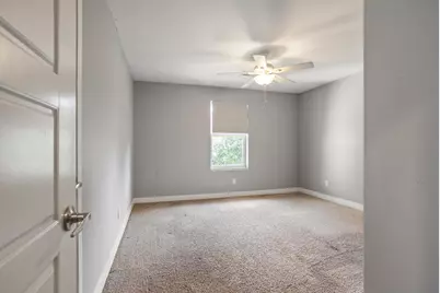 4700 Chestnut Grove Drive, Champaign, IL 61822 - Photo 39