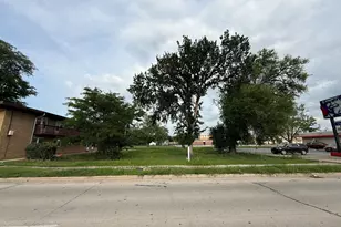 14539 Crawford Ave, Midlothian, IL 60445 - Photo 1