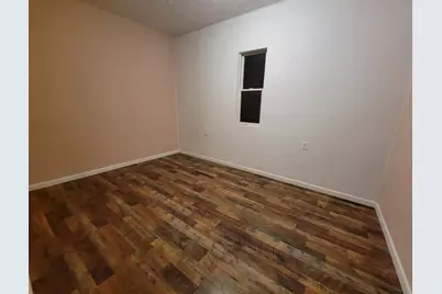 915 W Superior Street, Ottawa, IL 61350 - Photo 13