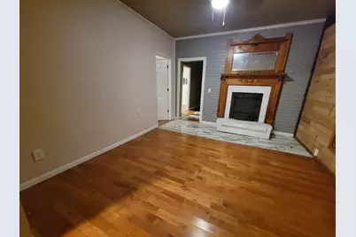 915 W Superior Street, Ottawa, IL 61350 - Photo 3