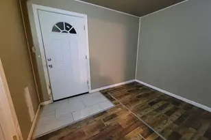 915 W Superior St, Ottawa, IL 61350 - Photo 23