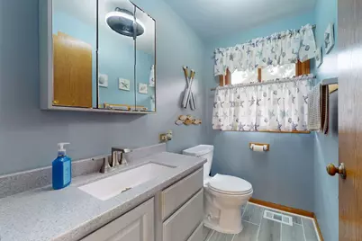 28986 W Manitoba Trail, McHenry, IL 60051 - Photo 9