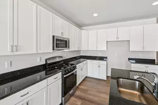 353 N Aspen Dr, Cortland, IL 60112 - Photo 17