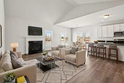 353 N Aspen Drive, Cortland, IL 60112 - Photo 7