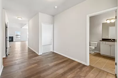 353 N Aspen Drive, Cortland, IL 60112 - Photo 9