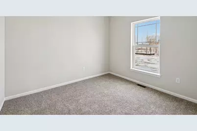 353 N Aspen Drive, Cortland, IL 60112 - Photo 23