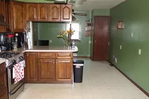 509 W Grant St, Streator, IL 61364 - Photo 15