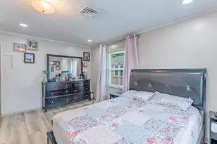 920 Suffolk Ave, Westchester, IL 60154 - Photo 9