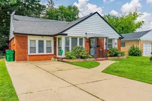 920 Suffolk Ave, Westchester, IL 60154 - Photo 25