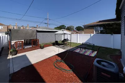 8104 S Fairfield Avenue, Chicago, IL 60652 - Photo 15
