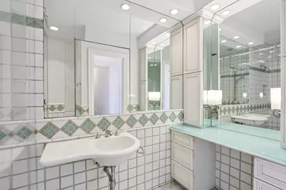 421 W Melrose Street #21AD, Chicago, IL 60657 - Photo 13