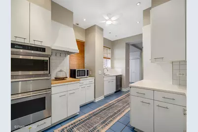 421 W Melrose Street #21AD, Chicago, IL 60657 - Photo 17