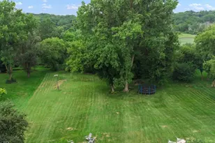 936 Glen Oak Dr, Sleepy Hollow, IL 60118 - Photo 3