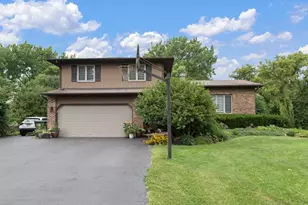 936 Glen Oak Dr, Sleepy Hollow, IL 60118 - Photo 25