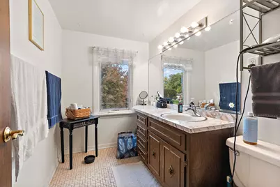 9305 S 78th Avenue, Hickory Hills, IL 60457 - Photo 17