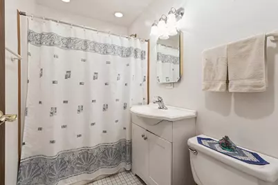 9305 S 78th Avenue, Hickory Hills, IL 60457 - Photo 15