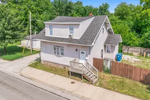 69 E 159th St, Harvey, IL 60426 - Photo 21