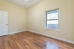 4451 S Princeton Ave, Chicago, IL 60609 - Photo 11