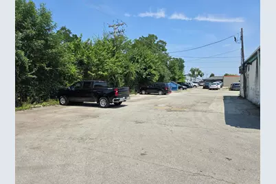 1340 Ogden Avenue, Downers Grove, IL 60515 - Photo 13