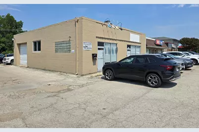 1340 Ogden Avenue, Downers Grove, IL 60515 - Photo 15