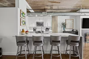 411 W Ontario St, Chicago, IL 60654 - Photo 13