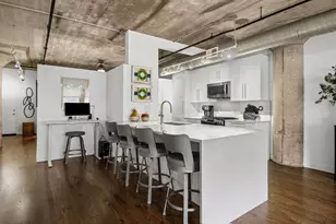 411 W Ontario St, Chicago, IL 60654 - Photo 11