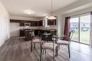 933 Willow Rd, Manteno, IL 60950 - Photo 5