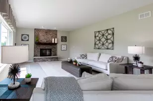 901 Willow Rd, Manteno, IL 60950 - Photo 7