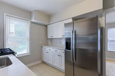 6046 W Giddings Street, Chicago, IL 60630 - Photo 7