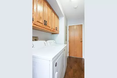 501 Lake Hinsdale Drive #307, Willowbrook, IL 60527 - Photo 19