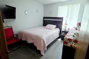 109 E Victoria Cir, North Aurora, IL 60542 - Photo 21