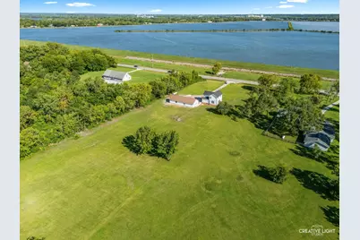 8775 E Pine Bluff Road, Coal City, IL 60416 - Photo 33