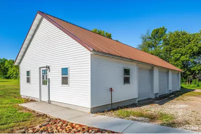 8775 E Pine Bluff Road, Coal City, IL 60416 - Photo 5